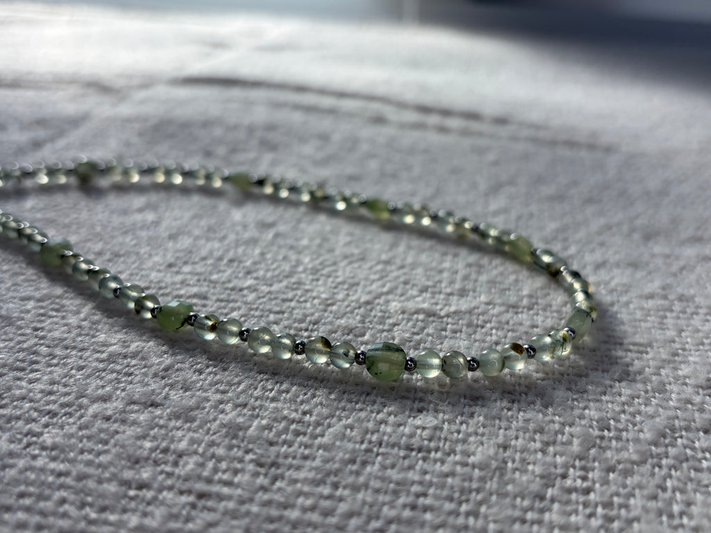 Green forest necklace
